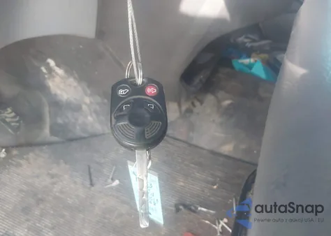 2018 Ford Transit-250 из США, поврежденный, VIN 1FTYR2ZM5JKA01628